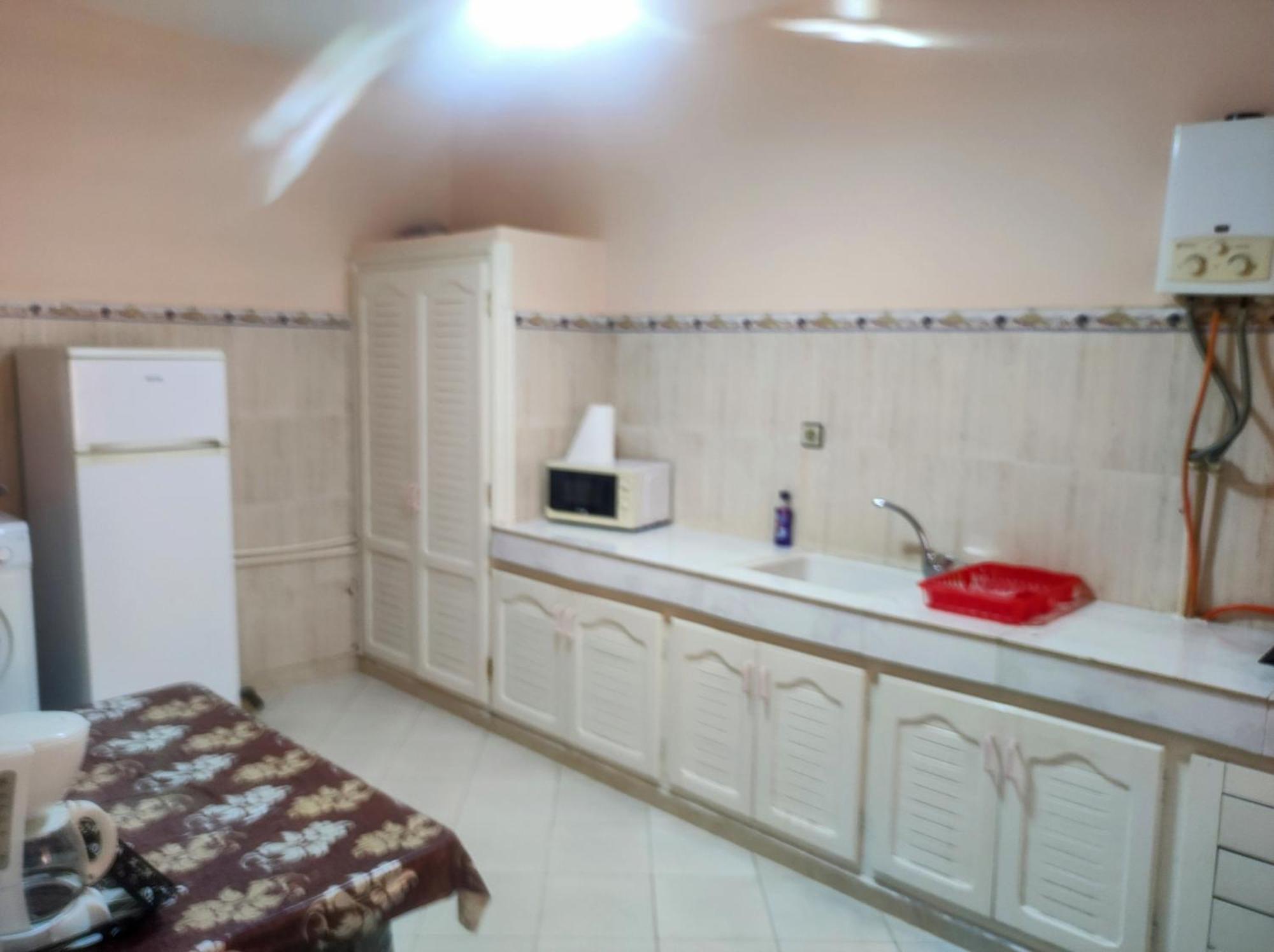 Apartamento Dar Pikhasa Saïdia Exterior foto