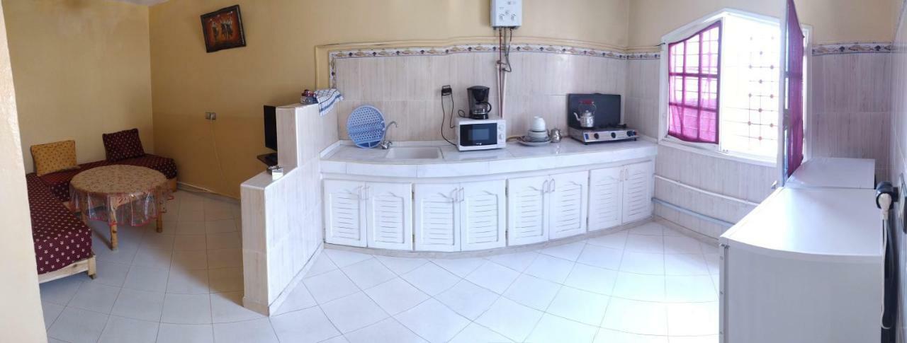 Apartamento Dar Pikhasa Saïdia Exterior foto