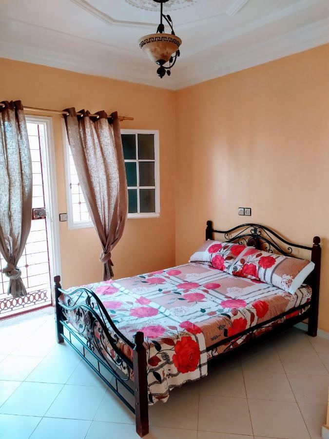 Apartamento Dar Pikhasa Saïdia Exterior foto